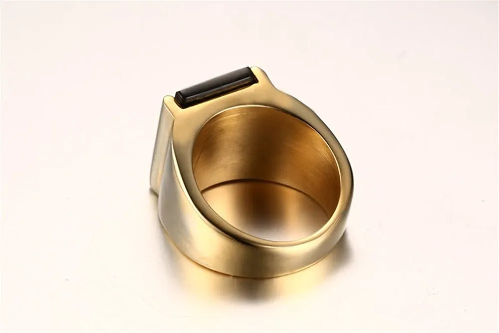ANEL MASCULINO EM AÇO INOXIDÁVEL TITÂNIO COM BANHO DE OURO 18K