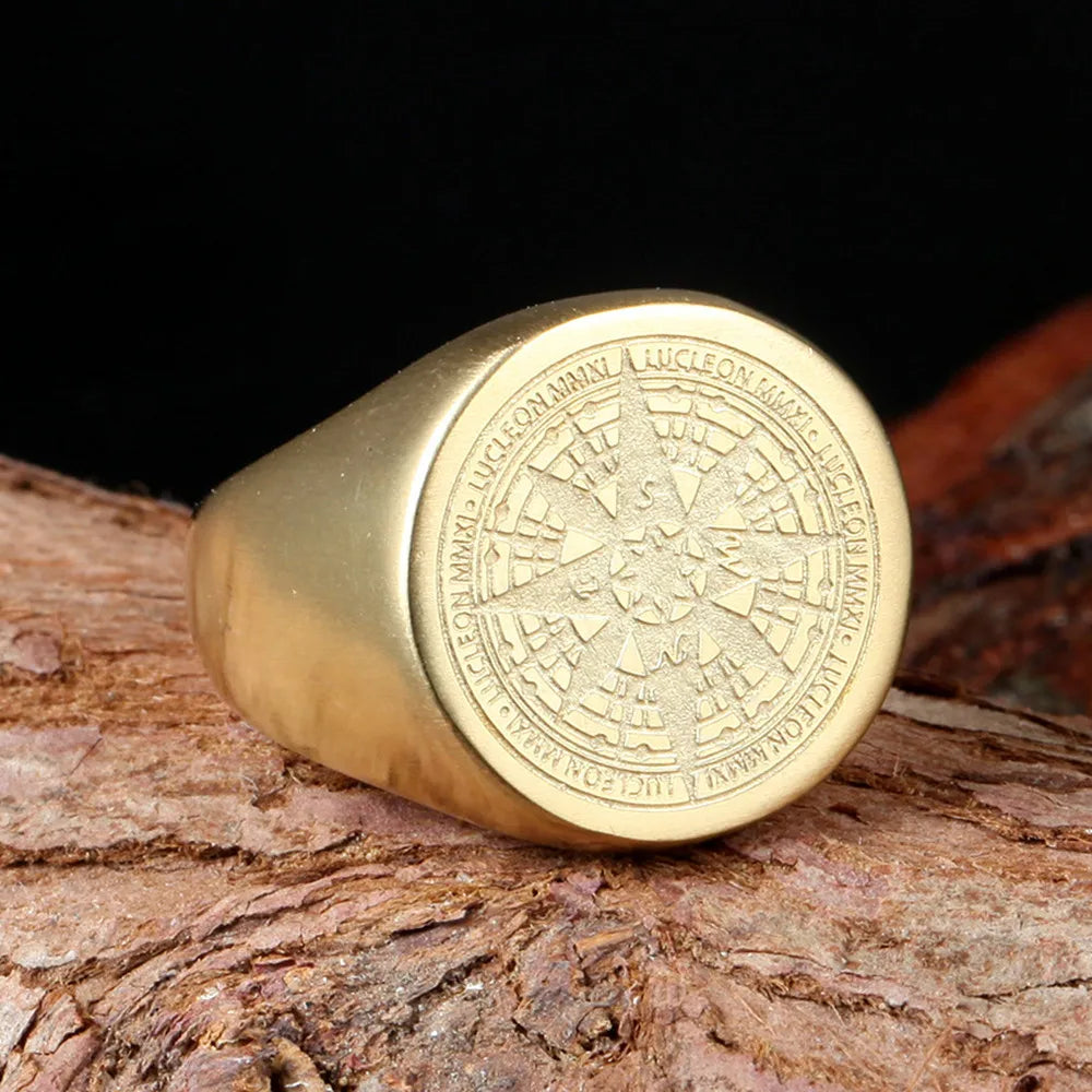 ANEL MASCULINO BÚSSULA VINTAGE EM AÇO TITÂNIO INOXIDÁVEL COM BANHO DE OURO 18K