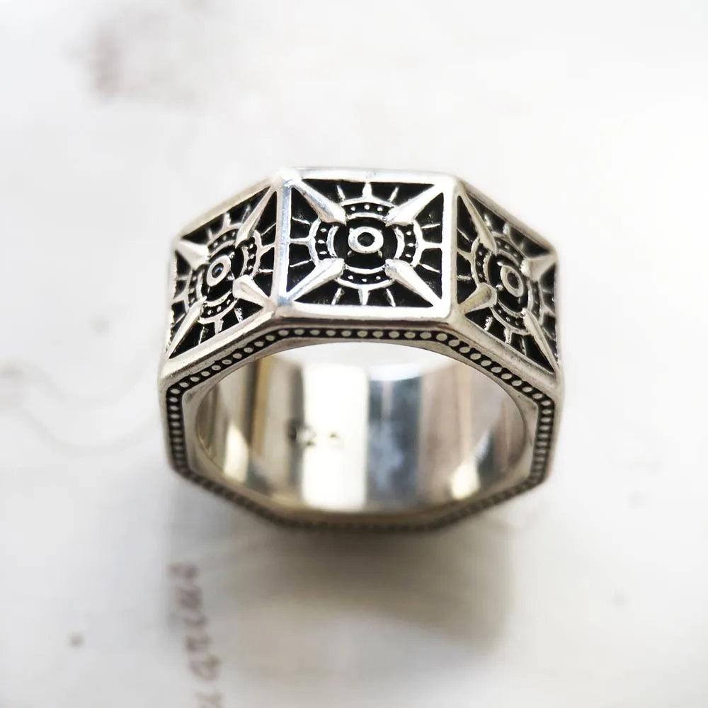 ANEL MASCULINO EM PRATA ESTERLINA 925 BÚSSOLA
