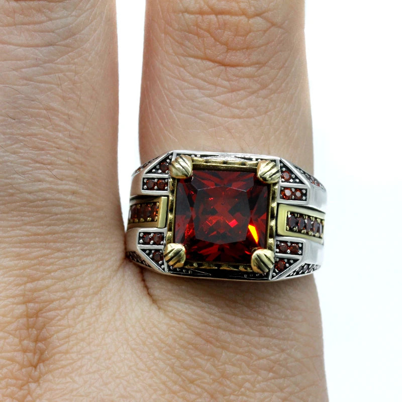 ANEL MASCULINO GROTYUS EM PRATA ESTERLINA 925 COM PEDRA VERMELHA