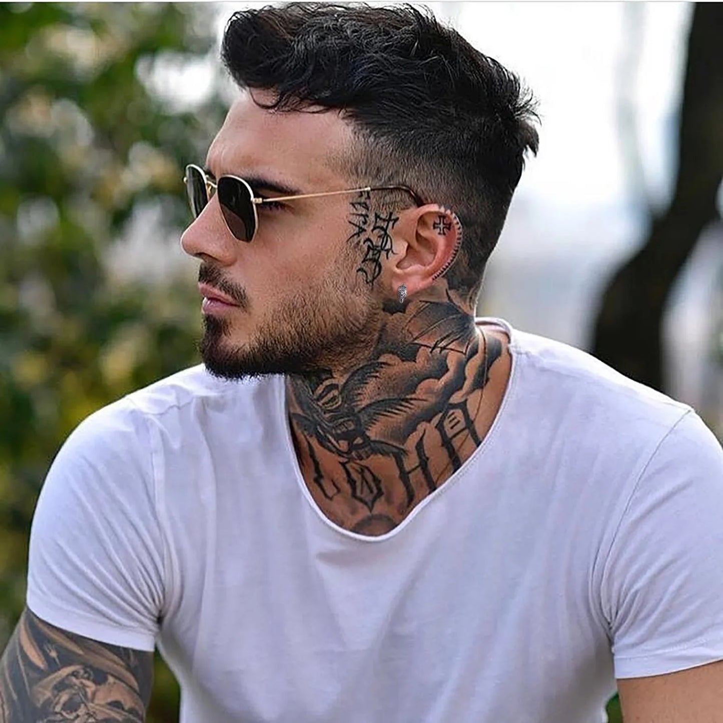 BRINCO MASCULINO LOBO EM AÇO INOXIDÁVEL