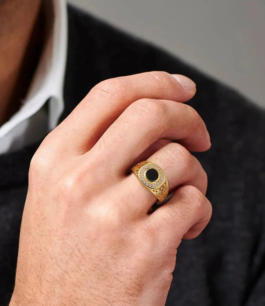 ANEL MACULINO IMPERIAL EM PRATA ESTERLINA 925 COM BANHO DE OURO 18K E PEDRA ÁGATA