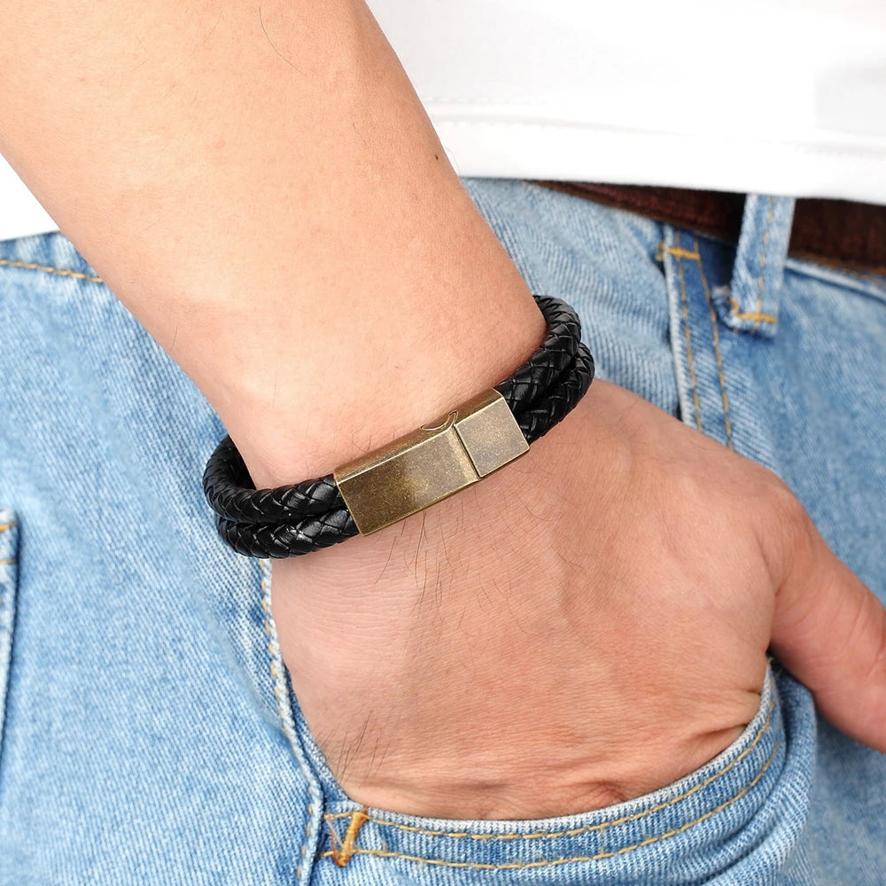 PULSEIRA MASCULINA E JHEF GARANTIDO EM COURO GENUÍNO
