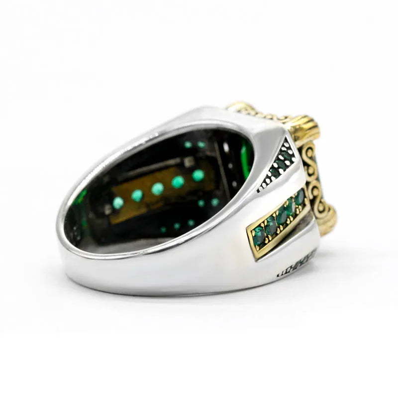 ANEL MASCULINO COM PEDRA VERDE ZIRCÃO EM PRATA ESTERLINA 925
