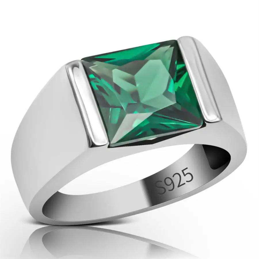 ANEL EM PRATA ESTERLINA 925 COM PEDRA NATURAL ZIRCÃO VERDE