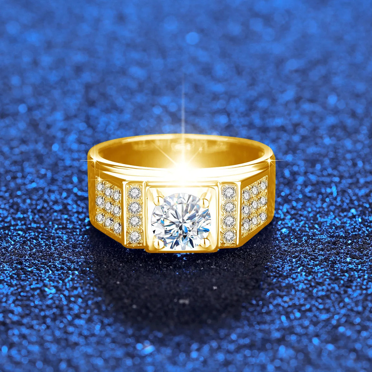 ANEL MASCULINO ZAYON EM PRATA ESTERLINA 925 COM BANHO DE OURO E PEDRA MOISSANITE