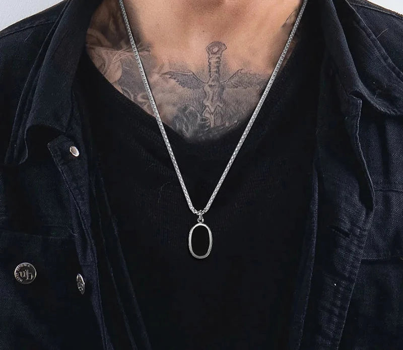 COLAR MASCULINO ZION EM AÇO INOXIDÁVEL