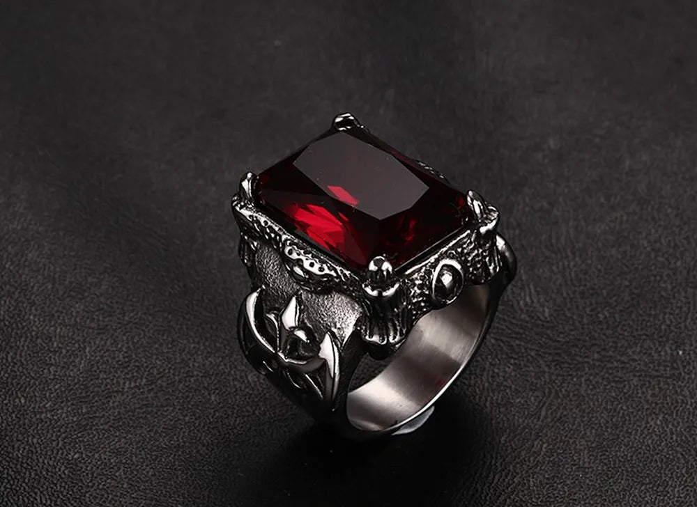 ANEL MASCULINO EM AÇO INOXIDÁVEL TITÂNIO COM PEDRA ZIRCÃO VERMELHO DIAMANTE