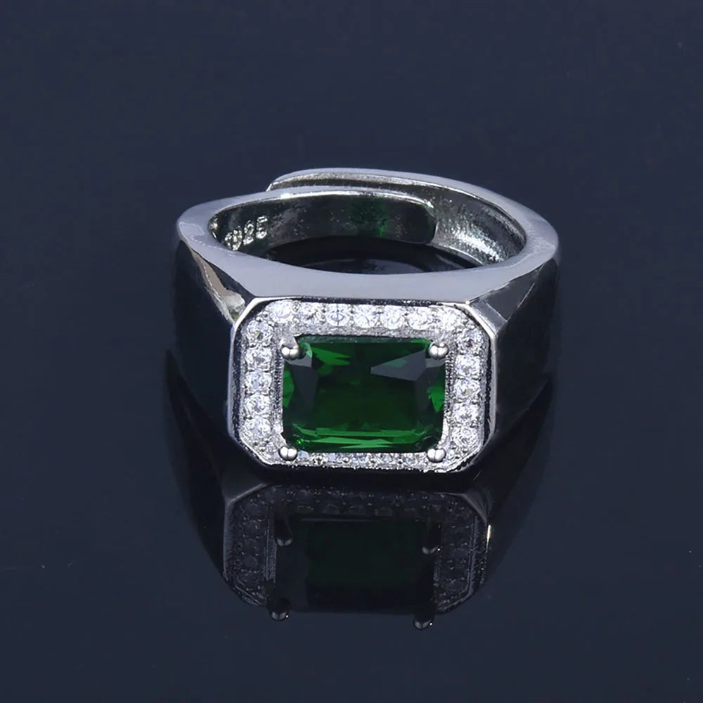 ANEL MISTER EM  PRATA ESTERLINA 925 COM PEDRA DE ESMERALDA VERDE