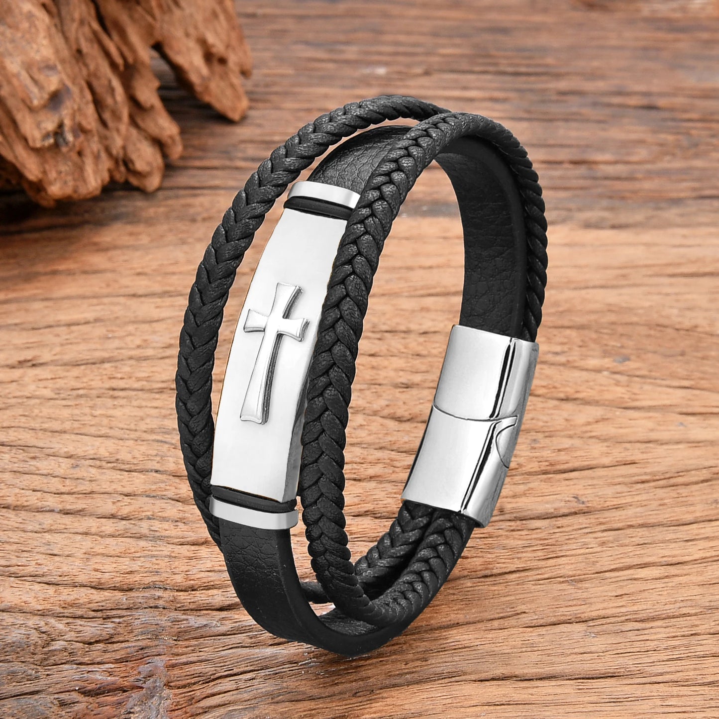 PULSEIRA MASCULINA COM CRUZ